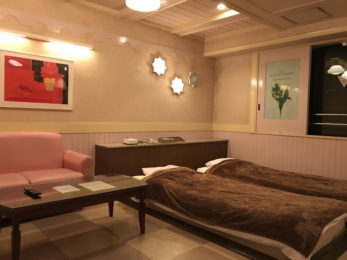 Le Tour Hotel Group-Tokyo סאגאמיהארה מראה חיצוני תמונה