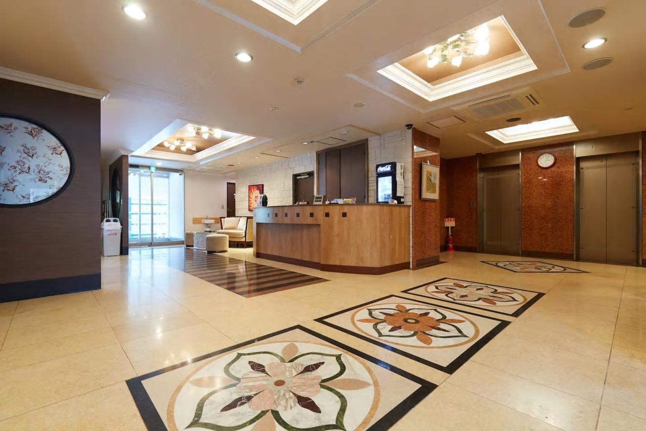 Le Tour Hotel Group-Tokyo סאגאמיהארה מראה חיצוני תמונה